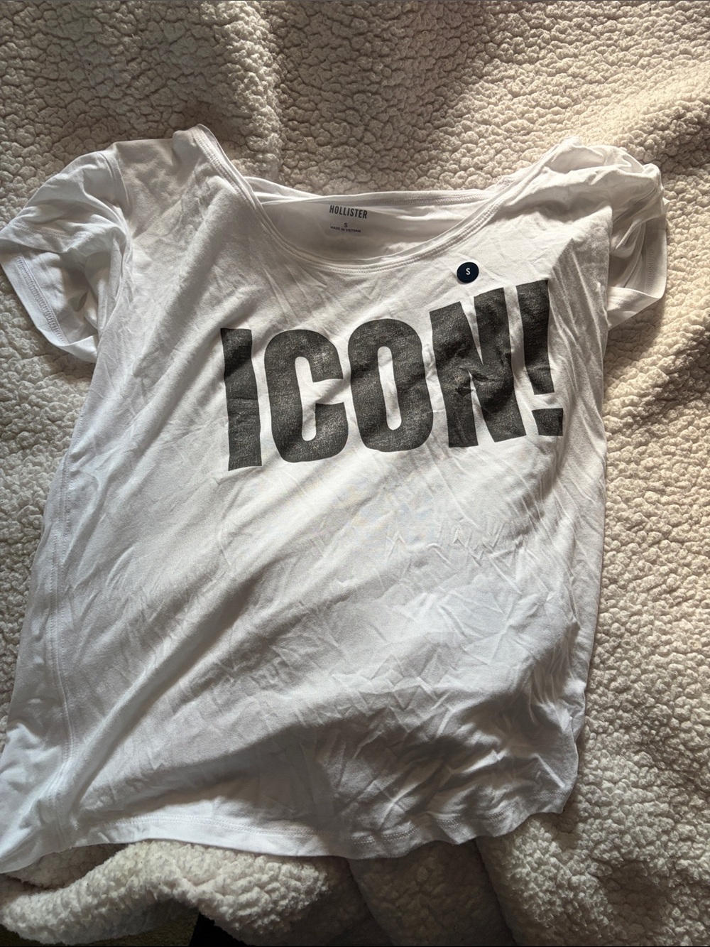Hollister Off Shoulder Icon Top